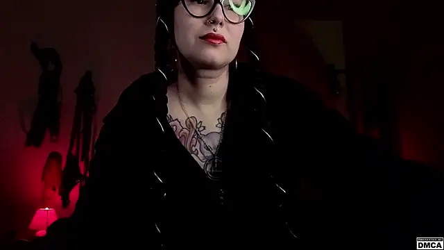 Amanita  Pantherina online show from 10-23-25, 09:52