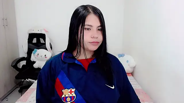 Youlittlepervertt  online show from 10-25-25, 05:39