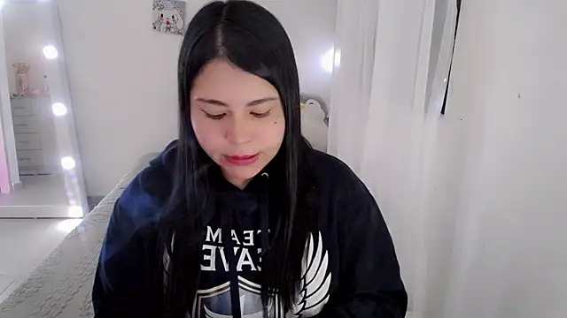 Youlittlepervertt  online show from 06-21-26, 09:53