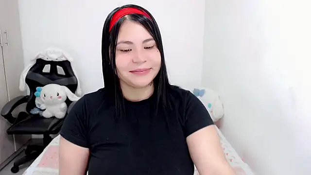 Snapshot of Youlittlepervertt_ chatting on 09-13-25, 07:47 Youlittlepervertt online show from 09-13-25, 07:47