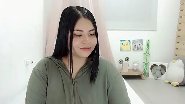 Youlittlepervertt  online show from 11-06-25, 10:47