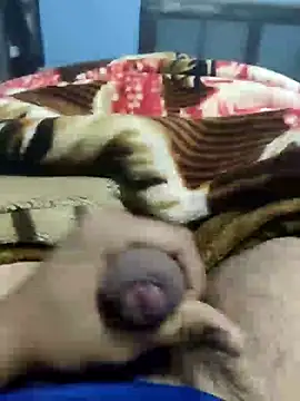 Snapshot of Deshilund9 chatting on 01-10-25, 02:55 Deshilund9 online show from 01-10-25, 02:55