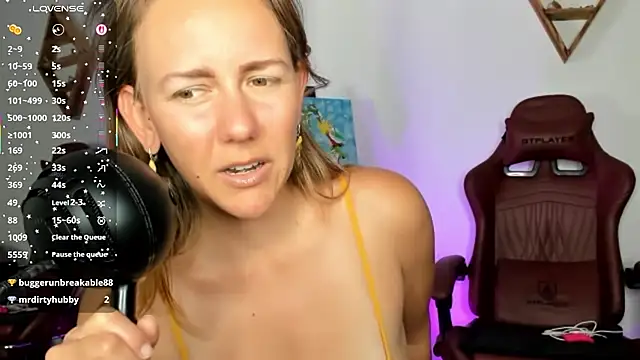 Snapshot of jasminedaze888 chatting on 11-21-25, 10:20 jasminedaze888 online show from 11-21-25, 10:20