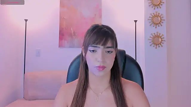 Snapshot of MariamRivera_ chatting on 10-20-25, 12:13 MariamRivera  online show from 10-20-25, 12:13