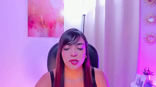 MariamRivera  online show from 03-11-26, 12:15