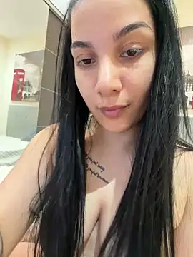 Snapshot of Samira30 chatting on 05-30-26, 03:06 Samira30 online show from 05-30-26, 03:06
