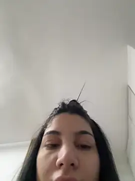 Snapshot of Samira30 chatting on 02-09-26, 10:13 Samira30 online show from 02-09-26, 10:13