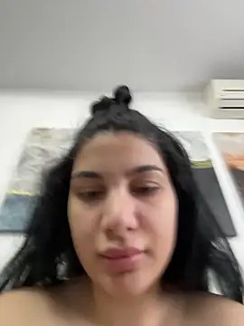 Snapshot of Samira30 chatting on 02-10-26, 10:25 Samira30 online show from 02-10-26, 10:25