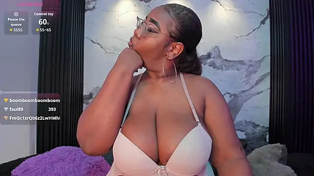 Darnellqueen online show from 05-01-26, 06:02