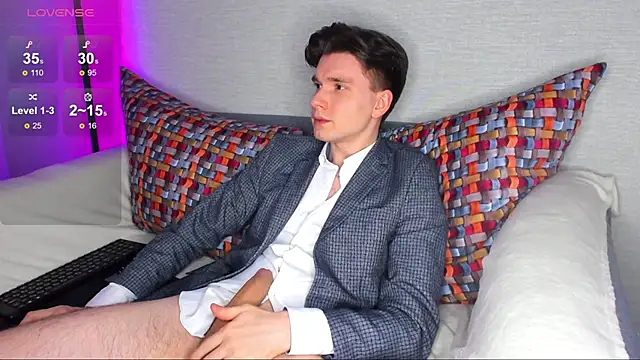 maxboy4 online show from 02-19-25, 12:03