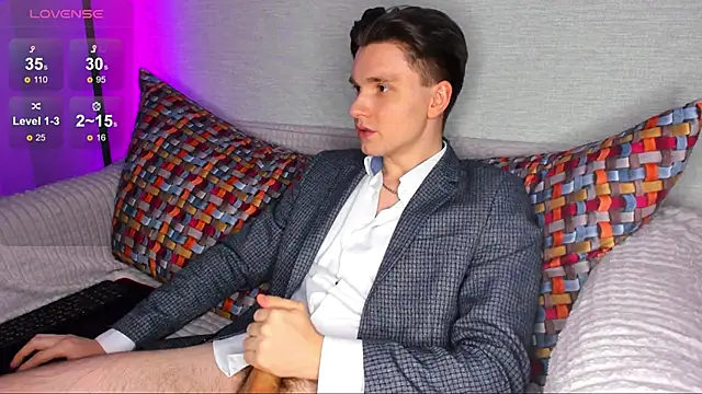 maxboy4 online show from 02-16-25, 03:27