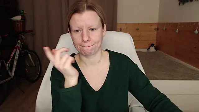 Snapshot of Exponent_5 chatting on 12-03-24, 02:22 Exponent 5 online show from 12-03-24, 02:22