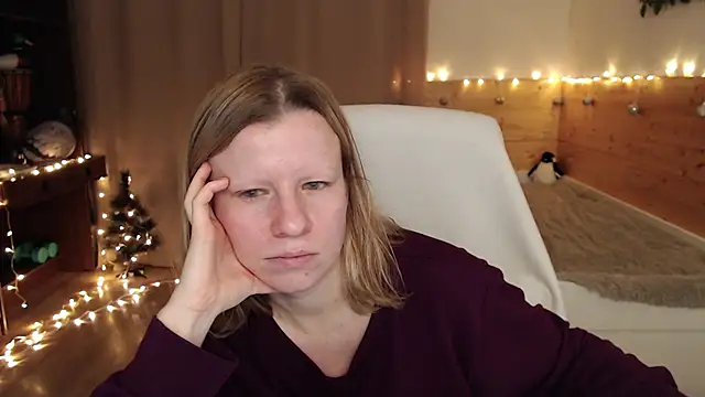 Snapshot of Exponent_5 chatting on 12-19-24, 02:12 Exponent 5 online show from 12-19-24, 02:12