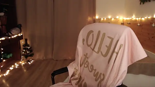 Snapshot of Exponent_5 chatting on 02-03-25, 10:32 Exponent 5 online show from 02-03-25, 10:32