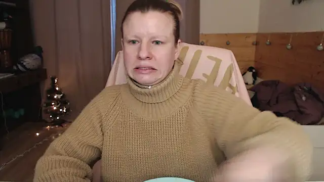 Snapshot of Exponent_5 chatting on 01-11-25, 07:28 Exponent 5 online show from 01-11-25, 07:28