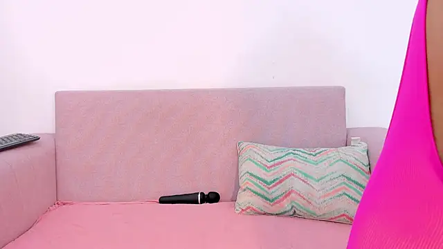 Snapshot of lara_murphy chatting on 02-05-26, 11:33 lara murphy online show from 02-05-26, 11:33