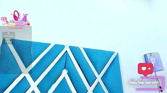 Snapshot of lara_murphy chatting on 11-14-25, 12:58 lara murphy online show from 11-14-25, 12:58