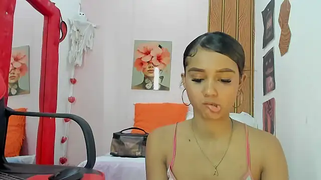 MarianaManzur online show from 06-01-26, 04:06