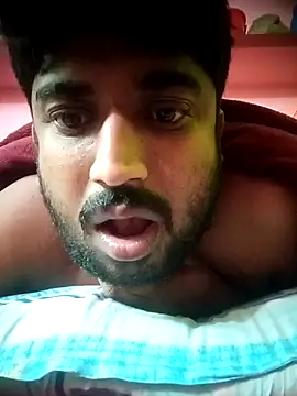 Snapshot of Driver-naru chatting on 02-02-25, 10:39 Driver-naru online show from 02-02-25, 10:39