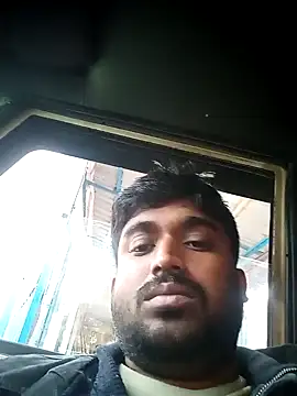 Snapshot of Driver-naru chatting on 01-23-25, 02:02 Driver-naru online show from 01-23-25, 02:02