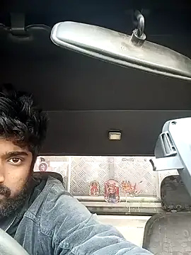 Snapshot of Driver-naru chatting on 02-27-25, 01:30 Driver-naru online show from 02-27-25, 01:30