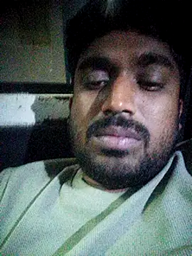 Snapshot of Driver-naru chatting on 01-22-25, 07:34 Driver-naru online show from 01-22-25, 07:34