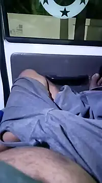 Snapshot of Driver-naru chatting on 03-18-25, 06:28 Driver-naru online show from 03-18-25, 06:28