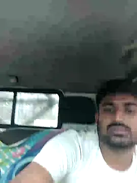 Snapshot of Driver-naru chatting on 10-04-25, 08:49 Driver-naru online show from 10-04-25, 08:49