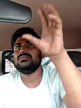 Snapshot of Driver-naru chatting on 09-20-25, 07:35 Driver-naru online show from 09-20-25, 07:35