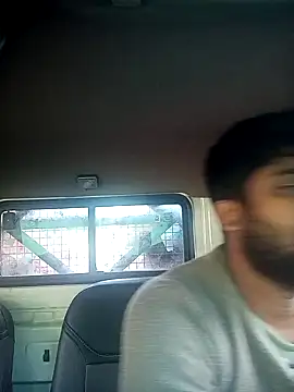 Snapshot of Driver-naru chatting on 11-05-25, 03:09 Driver-naru online show from 11-05-25, 03:09