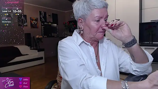 roxana brooks online show from 10-08-25, 05:57