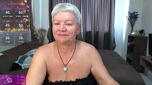 roxana brooks online show from 05-14-26, 03:03