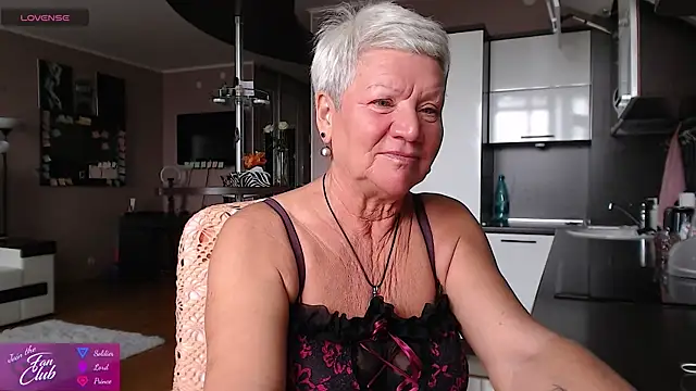 roxana brooks online show from 07-22-26, 09:11