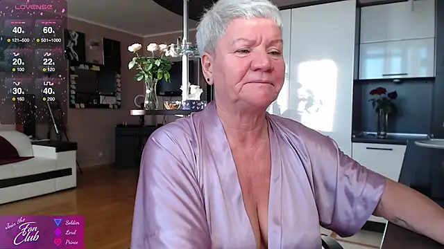 roxana brooks online show from 10-08-25, 05:53