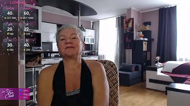 Snapshot of roxana_brooks chatting on 02-09-26, 11:41 roxana brooks online show from 02-09-26, 11:41