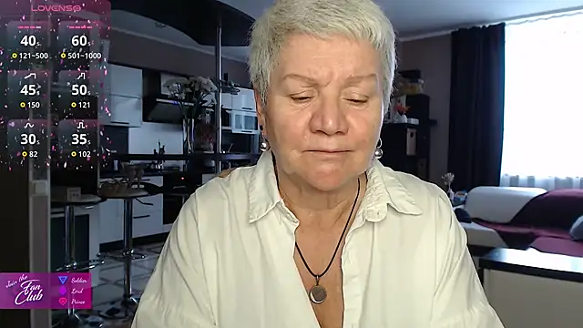 Snapshot of roxana_brooks chatting on 03-04-26, 02:36 roxana brooks online show from 03-04-26, 02:36