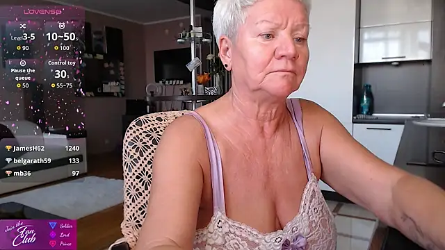 roxana brooks online show from 07-18-26, 06:16