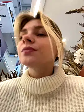 ValenciaShock online show from 10-20-25, 06:37