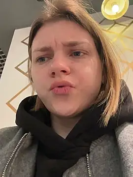 ValenciaShock online show from 04-12-26, 07:11