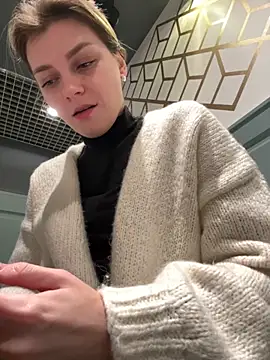 ValenciaShock online show from 11-23-25, 06:45