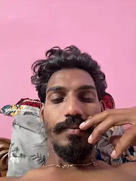 Snapshot of yo19boy chatting on 02-13-26, 06:46 yo19boy online show from 02-13-26, 06:46