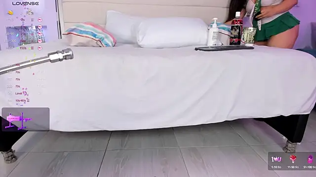 Isabella Daniell online show from 09-13-25, 03:50