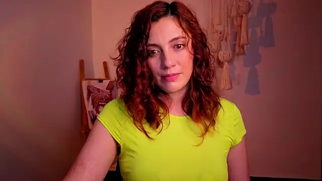 Snapshot of Mala_Bad chatting on 05-15-26, 01:53 Mala Bad online show from 05-15-26, 01:53