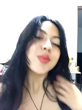 leah passion online show from 11-06-25, 11:42