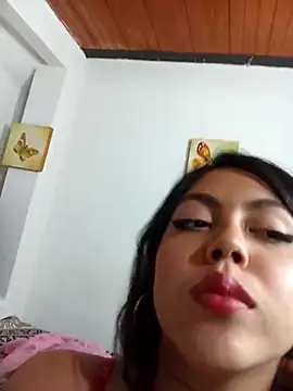 leah passion online show from 09-18-25, 09:18