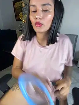 Lucia-Candy online show from 01-05-25, 12:31