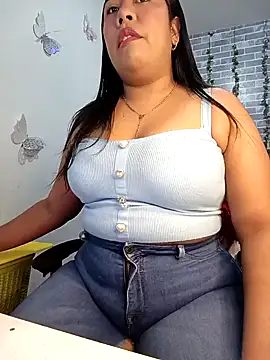 Snapshot of patty_bersh chatting on 02-06-25, 01:38 patty bersh online show from 02-06-25, 01:38