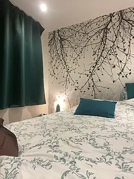 TalullaX online show from 02-21-25, 09:54