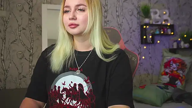 Moon Valkyrie online show from 03-01-26, 09:09