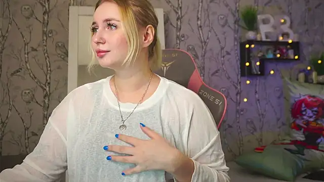 Moon Valkyrie online show from 03-03-26, 09:16